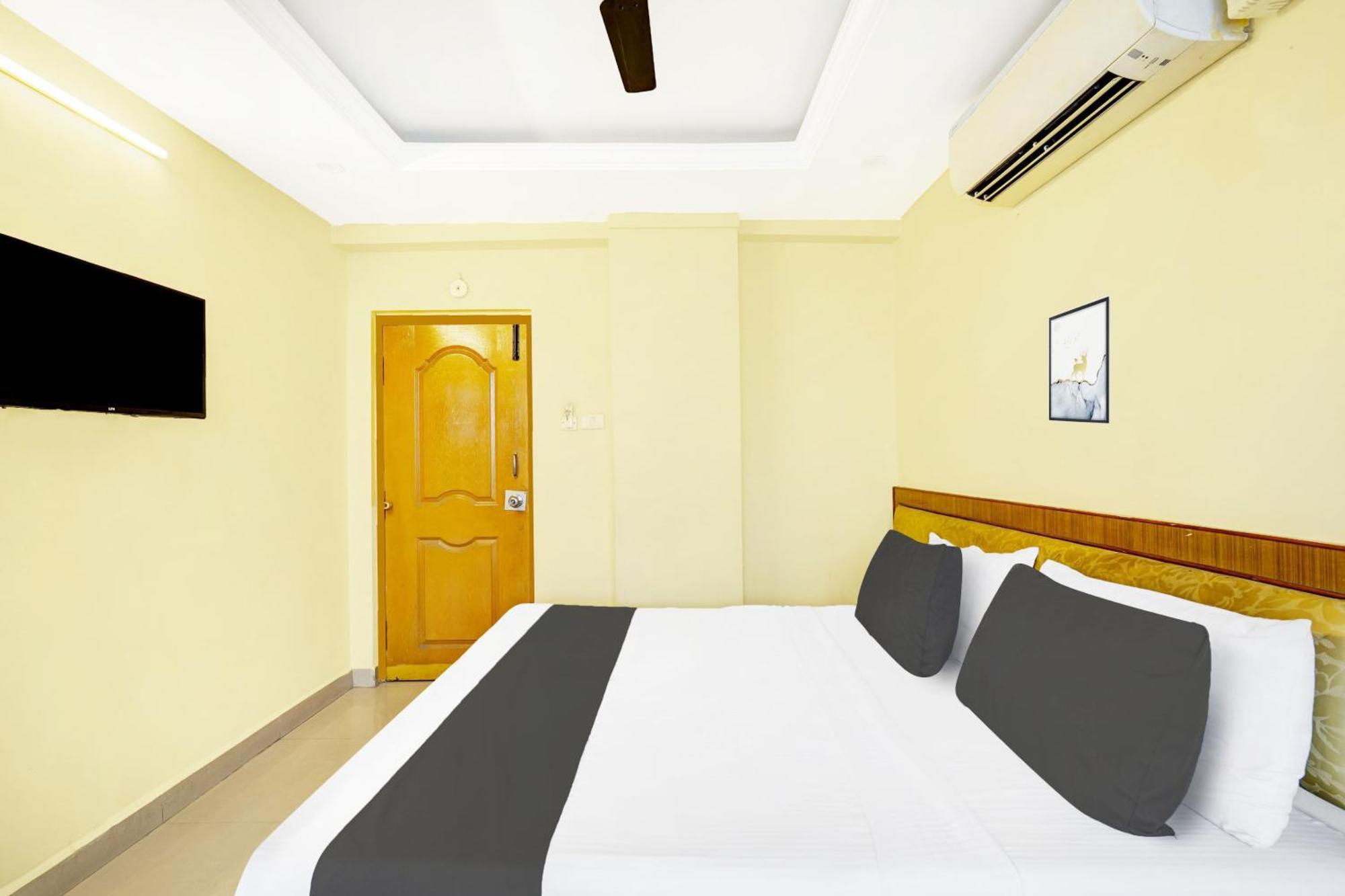 Super Hotel O Padmavathi Puram Near Railway Station Τιρουπάτι Εξωτερικό φωτογραφία