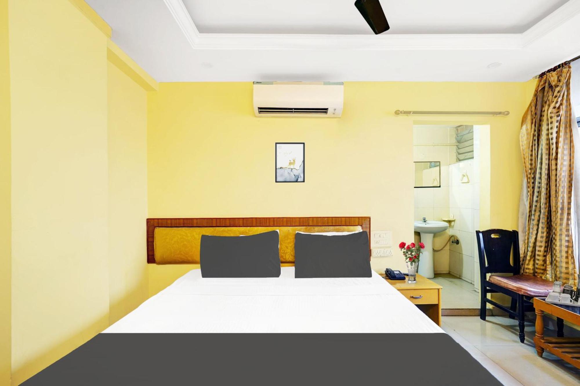 Super Hotel O Padmavathi Puram Near Railway Station Τιρουπάτι Εξωτερικό φωτογραφία
