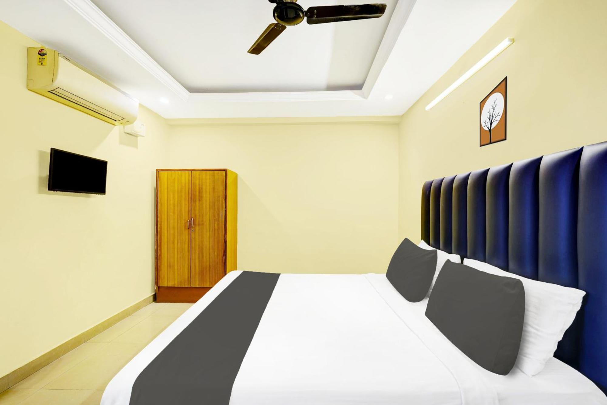 Super Hotel O Padmavathi Puram Near Railway Station Τιρουπάτι Εξωτερικό φωτογραφία