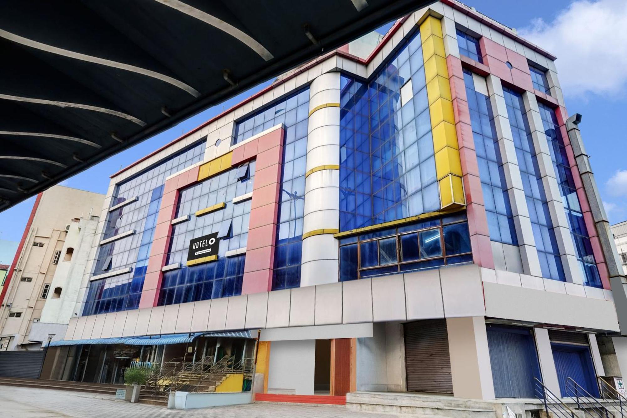Super Hotel O Padmavathi Puram Near Railway Station Τιρουπάτι Εξωτερικό φωτογραφία